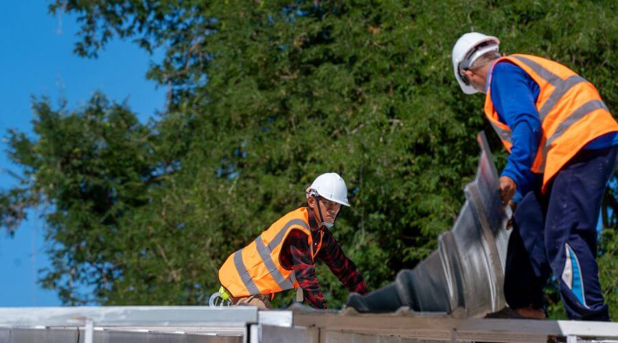 Professional new roof installation services in Deep River, IA